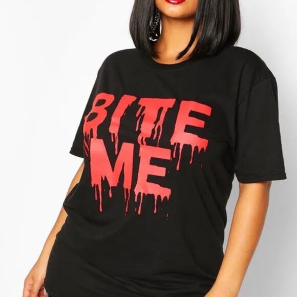 Bite Me Boohoo Black Graphic T-Shirt With Red Lettering Plus Size US 16 UK 20 - Picture 1 of 5